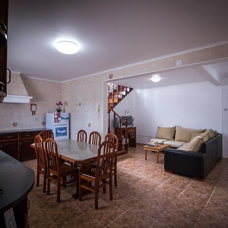 Ponta Delgada Guest House 2 Arrifes Экстерьер фото