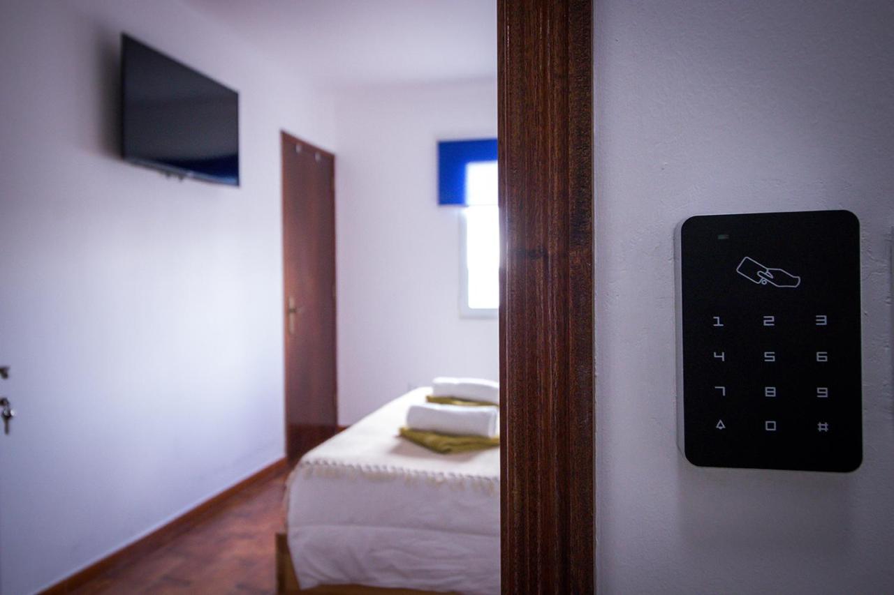 Ponta Delgada Guest House 2 Arrifes Экстерьер фото